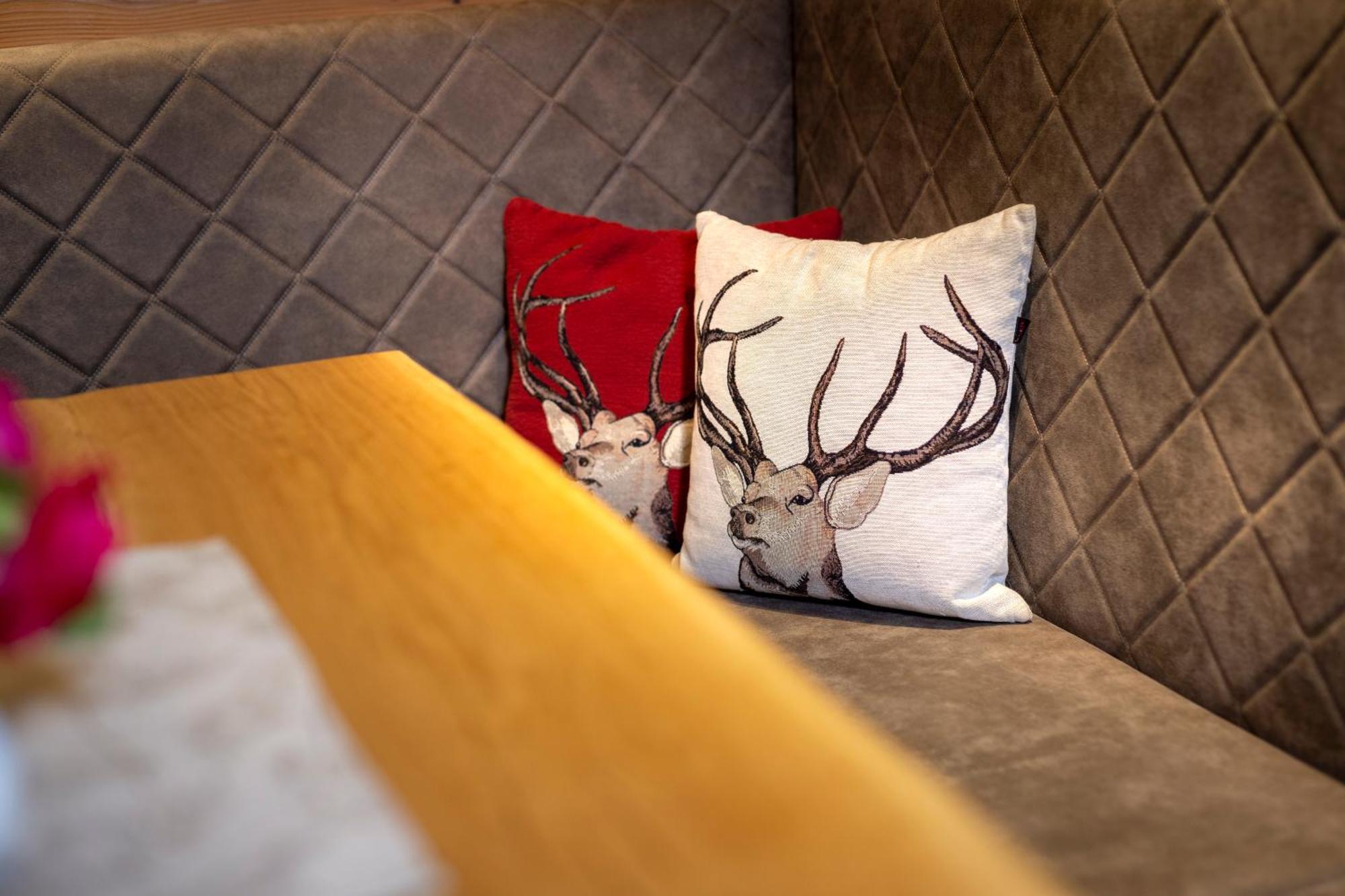 Gamsalm Aparthotel คัลส์ อัม โกรสส์กล็อคเนอร์ ภายนอก รูปภาพ